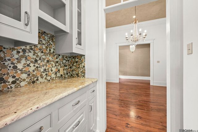 3117 Mcclendon Ct, Baton Rouge, LA 70810
