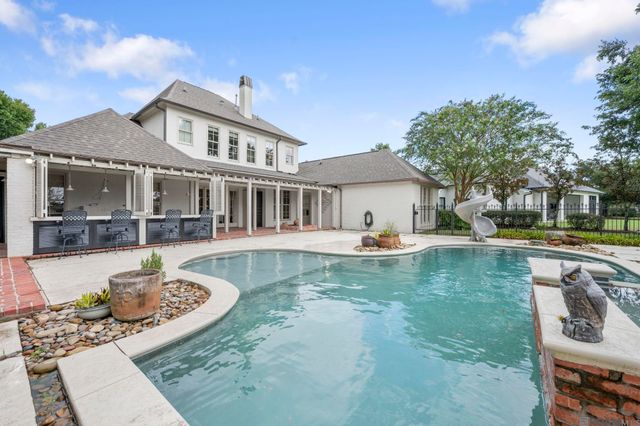 3117 Mcclendon Ct, Baton Rouge, LA 70810