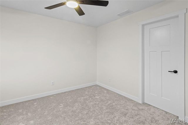 12430 Somerset Place Drive, St Louis, MO 63128