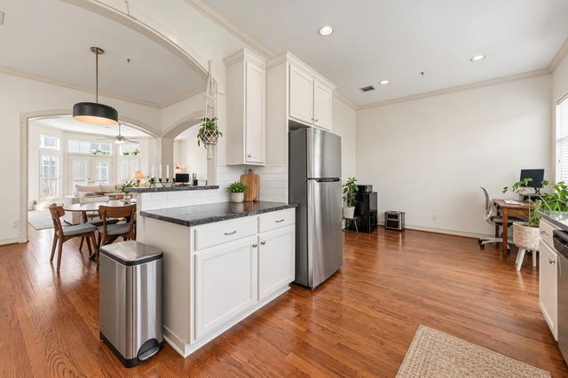 3917 Blossom Street, Houston, TX 77007
