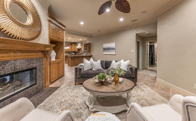 9804 Topeka Avenue, Lubbock, TX 79424