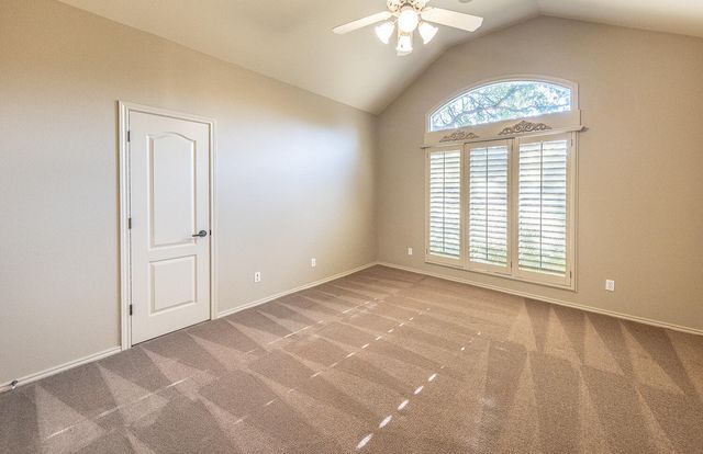 9804 Topeka Avenue, Lubbock, TX 79424