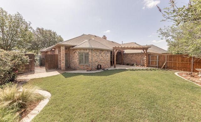 9804 Topeka Avenue, Lubbock, TX 79424
