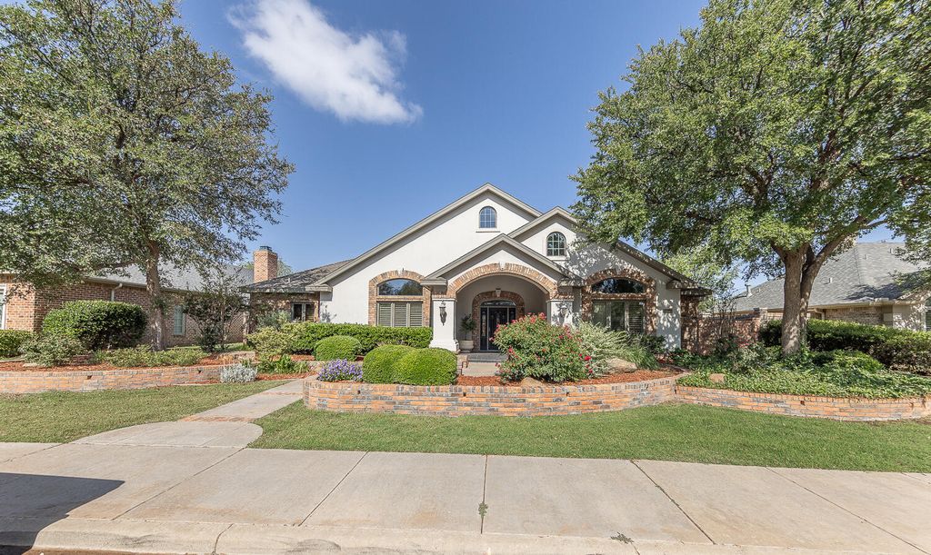 9804 Topeka Avenue, Lubbock, TX 79424