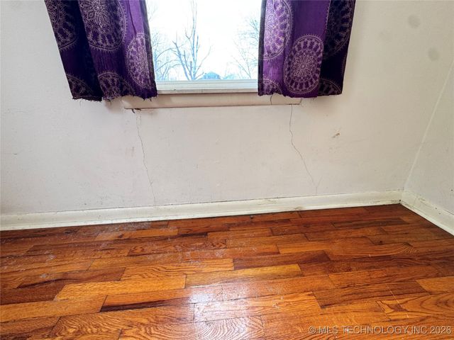 435 S Maple Street, Nowata, OK 74048