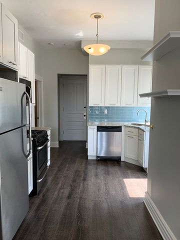 1653 N Halsted Street 2F, Chicago, IL 60614