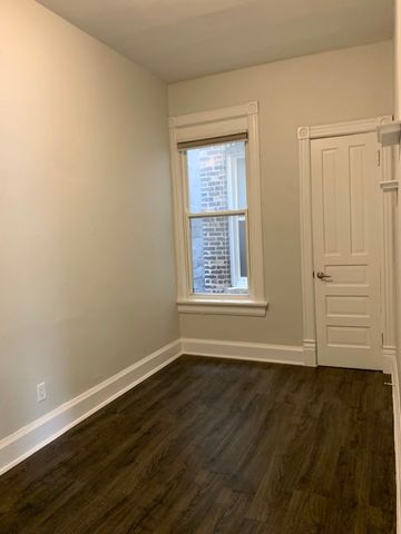 1653 N Halsted Street 2F, Chicago, IL 60614