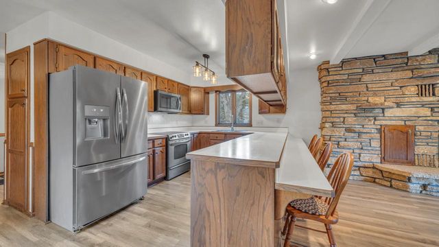 W4978 Valley Creek ROAD, Fond Du Lac, WI 54937