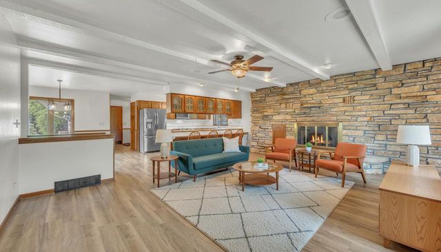 W4978 Valley Creek ROAD, Fond Du Lac, WI 54937