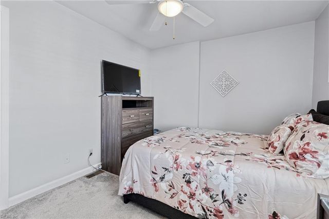111 High St Apt 407, Portsmouth, VA 23704