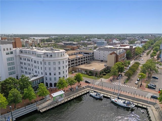 111 High St Apt 407, Portsmouth, VA 23704
