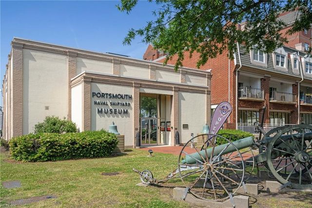 111 High St Apt 407, Portsmouth, VA 23704