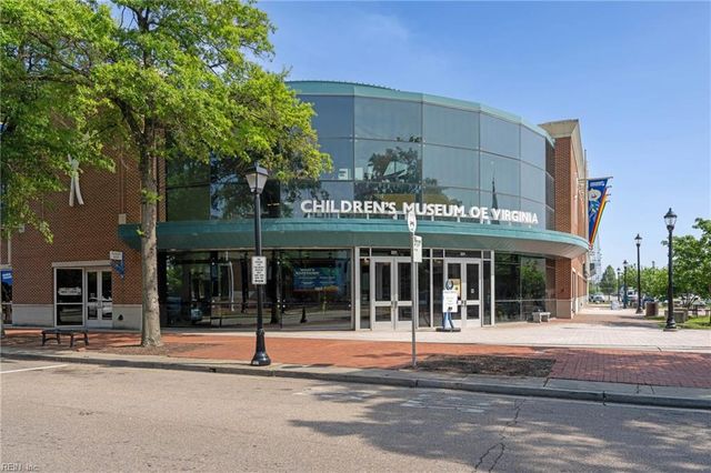 111 High St Apt 407, Portsmouth, VA 23704