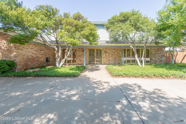 1804 Albany Avenue, Lubbock, TX 79416