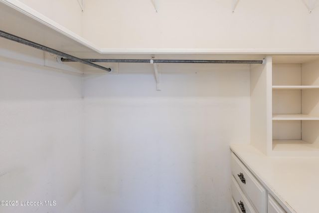 1804 Albany Avenue, Lubbock, TX 79416