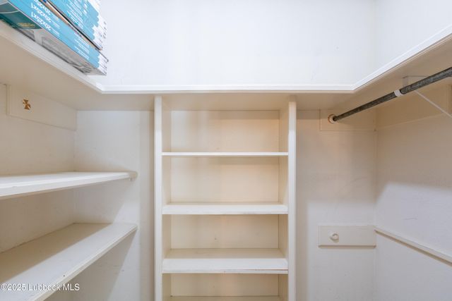 1804 Albany Avenue, Lubbock, TX 79416