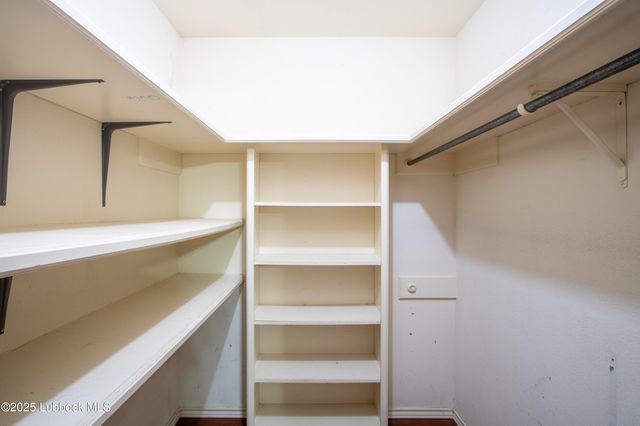 1804 Albany Avenue, Lubbock, TX 79416