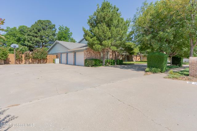 1804 Albany Avenue, Lubbock, TX 79416