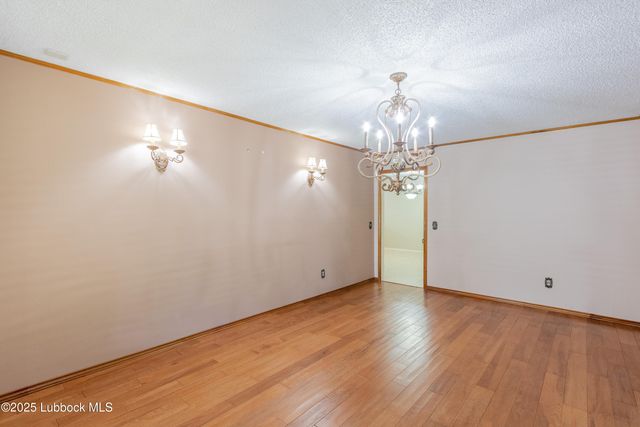 1804 Albany Avenue, Lubbock, TX 79416