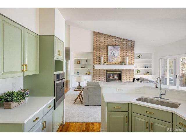 2520 Columbine Cir, Lafayette, CO 80026