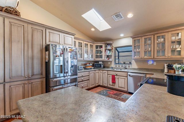 1491 Circulo Sombrero Rio, Rio Rico, AZ 85648