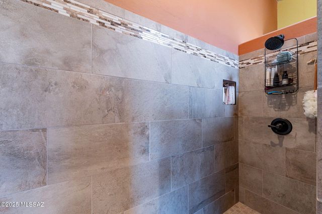 1491 Circulo Sombrero Rio, Rio Rico, AZ 85648