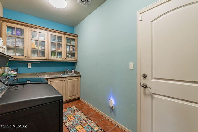 1491 Circulo Sombrero Rio, Rio Rico, AZ 85648