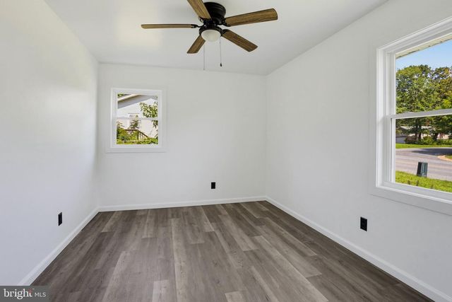 21975 SPRING VALLEY DR, Lexington Park, MD 20653