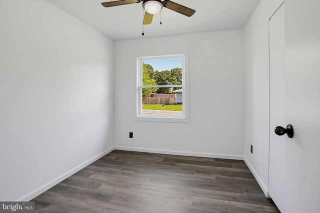 21975 SPRING VALLEY DR, Lexington Park, MD 20653