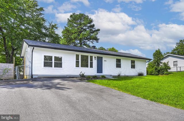 21975 SPRING VALLEY DR, Lexington Park, MD 20653