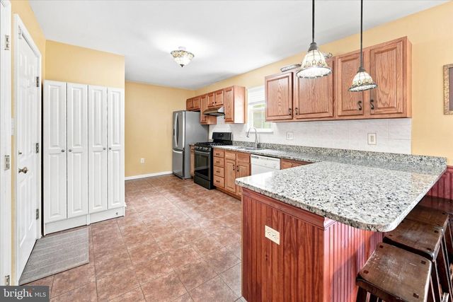 4009 OAK ST, Wilmington, DE 19808