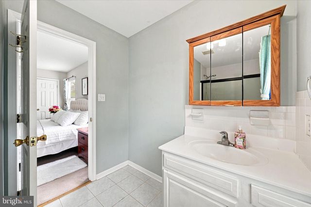 4009 OAK ST, Wilmington, DE 19808