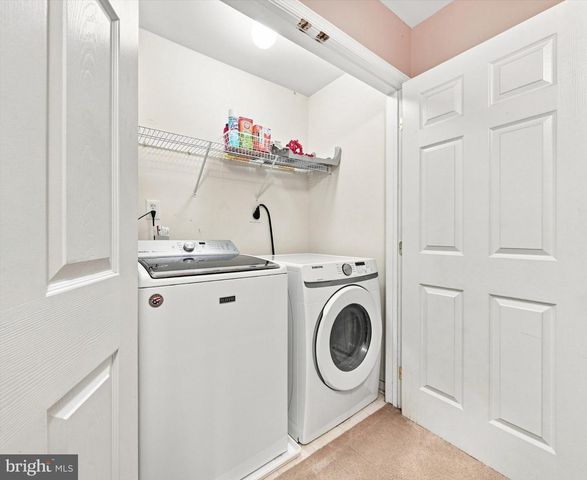 4009 OAK ST, Wilmington, DE 19808