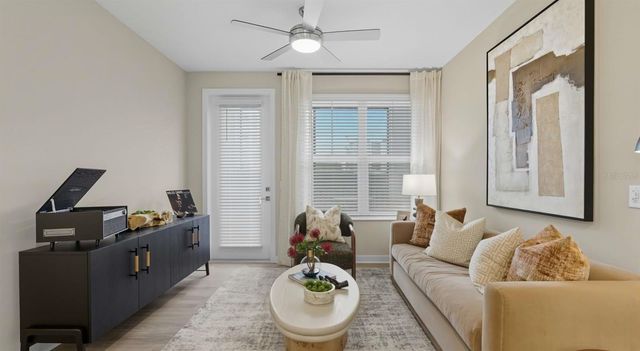32475 SUGARPLUM LOOP, Wesley Chapel, FL 33543