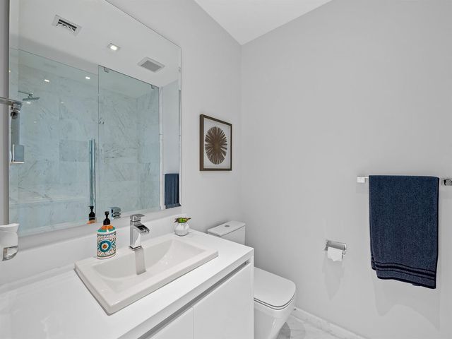 701 N FORT LAUDERDALE BEACH Boulevard 1003, Fort Lauderdale, FL 33304