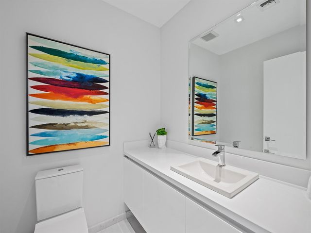 701 N FORT LAUDERDALE BEACH Boulevard 1003, Fort Lauderdale, FL 33304