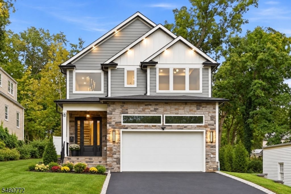 8 Roosevelt Ter, Livingston Twp., NJ 07039