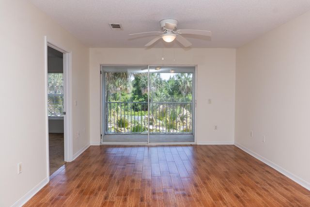 4270 Calinda Lane APT 326, Niceville, FL 32578
