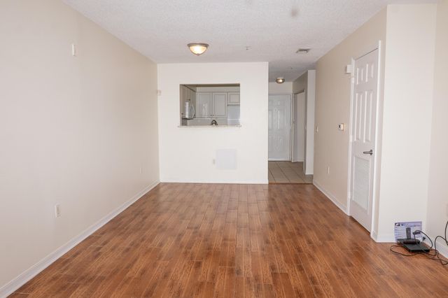 4270 Calinda Lane APT 326, Niceville, FL 32578