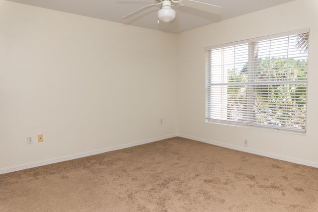 4270 Calinda Lane APT 326, Niceville, FL 32578