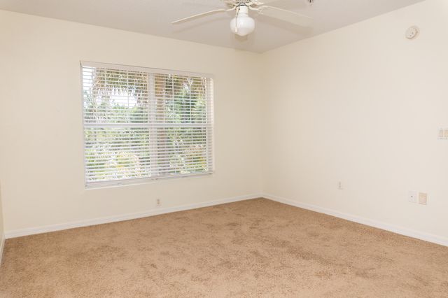 4270 Calinda Lane APT 326, Niceville, FL 32578