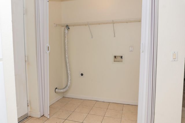 4270 Calinda Lane APT 326, Niceville, FL 32578