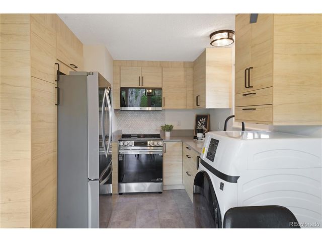 3290 Darley Ave, Boulder, CO 80305