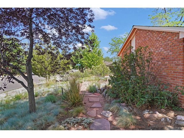 3290 Darley Ave, Boulder, CO 80305