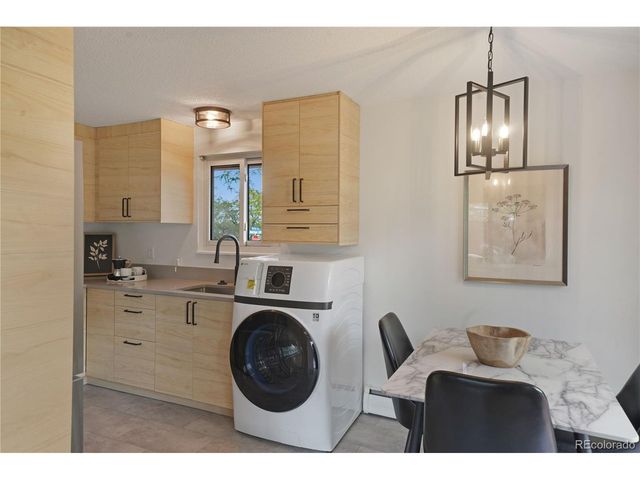 3290 Darley Ave, Boulder, CO 80305