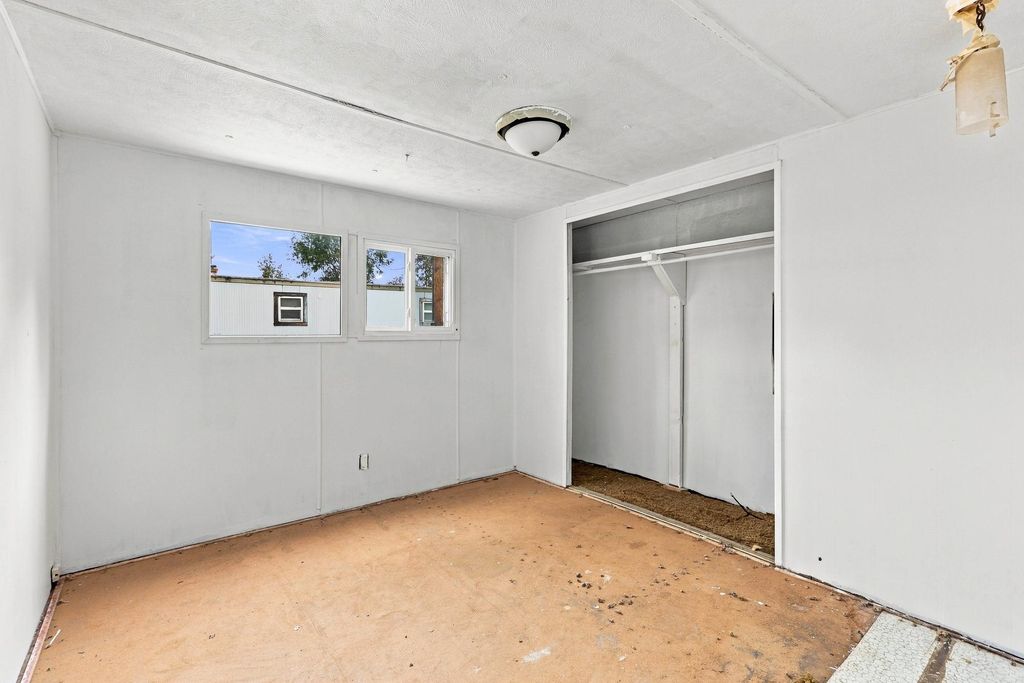 19016 E Bloom Cir, Greenacres, WA 99016 photo 5