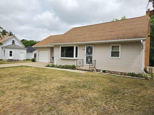 218 DODGE STREET, Princeton, WI 54968