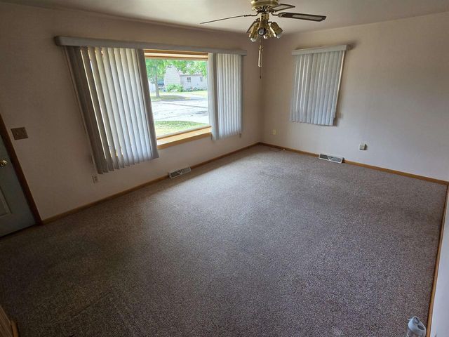 218 DODGE STREET, Princeton, WI 54968