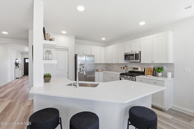 13948 N APEX WAY, Hayden, ID 83835