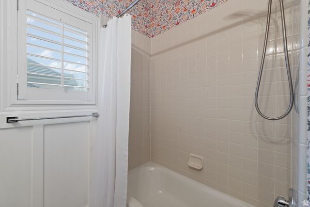 4488 SUMMERWOOD DR, Bountiful, UT 84010